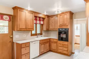 3628 Clearview Ave, Columbus, OH 43220 - Photo 13