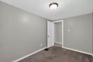 2475 Perdue Ave, Columbus, OH 43211 - Photo 11