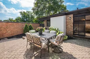 1731 Arlingate Dr S, Columbus, OH 43220 - Photo 27