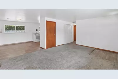 6634 Bartlett Road, Reynoldsburg, OH 43068 - Photo 9