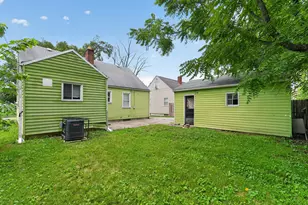 584 S Ashburton Rd, Columbus, OH 43213 - Photo 3