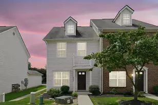 2000 Opal St, Reynoldsburg, OH 43068 - Photo 1