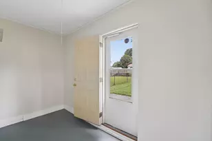 5084 Jameson Dr, Columbus, OH 43232 - Photo 21