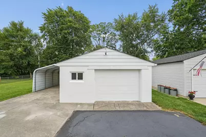 196 Maple Drive, Columbus, OH 43228 - Photo 27