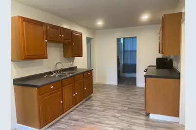 110 N Church Street, New Holland, OH 43145 - Photo 5