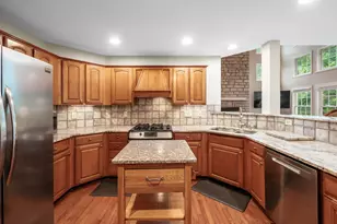7446 Loy Rush Ct, Canal Winchester, OH 43110 - Photo 13