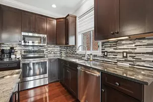 250 Daniel Burnham Square, Columbus, OH 43215 - Photo 11