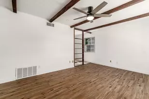 4432 St Margaret Ln, Columbus, OH 43213 - Photo 5