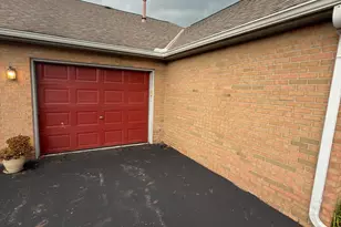 5365 Pond View Dr, Westerville, OH 43081 - Photo 5