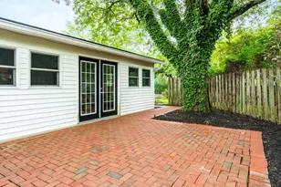 1190 Kingsdale Terrace, Columbus, OH 43220 - Photo 39