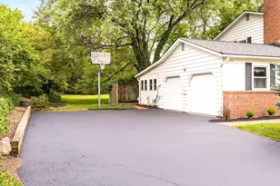 1190 Kingsdale Terrace, Columbus, OH 43220 - Photo 43