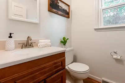 1190 Kingsdale Terrace, Columbus, OH 43220 - Photo 19