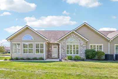 1639 Crossing Boulevard, Circleville, OH 43113 - Photo 5