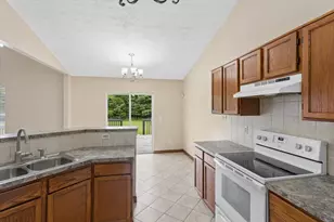 192 Strathsprey Dr, Blacklick, OH 43004 - Photo 13