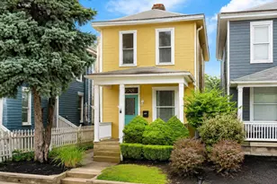 688 Hamlet St, Columbus, OH 43215 - Photo 1