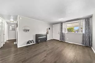 751 Harwood Dr, Columbus, OH 43228 - Photo 7