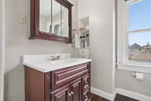107 S Warren Ave, Columbus, OH 43204 - Photo 25