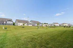 1269 Kinghorn Cir W, Grove City, OH 43123 - Photo 39