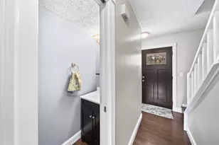 914 Windbourne St, Columbus, OH 43230 - Photo 25
