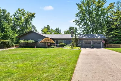 305 Woodsview Drive, Canal Winchester, OH 43110 - Photo 5