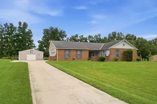 11658 Walnut Hill Dr NW, Baltimore, OH 43105 - Photo 1