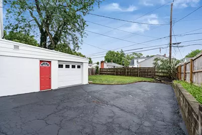 884 S Chesterfield Road, Columbus, OH 43209 - Photo 33
