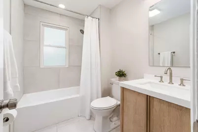 884 S Chesterfield Road, Columbus, OH 43209 - Photo 11