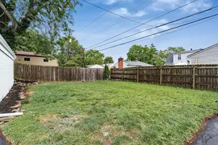 884 S Chesterfield Rd, Columbus, OH 43209 - Photo 37