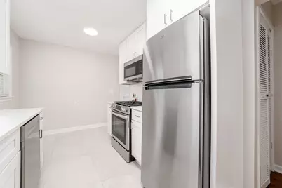 884 S Chesterfield Road, Columbus, OH 43209 - Photo 17