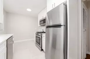884 S Chesterfield Rd, Columbus, OH 43209 - Photo 17