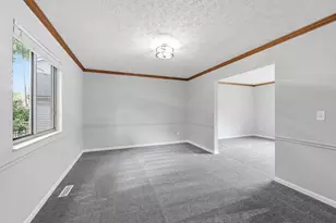 205 Brownsfell Dr, Columbus, OH 43235 - Photo 9