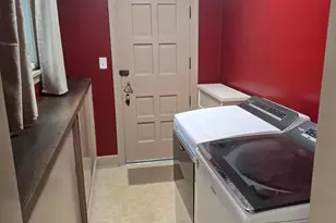 404 E Chillicothe Ave, Bellefontaine, OH 43311 - Photo 21