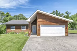 8941 State Route 664 N, Logan, OH 43138 - Photo 3