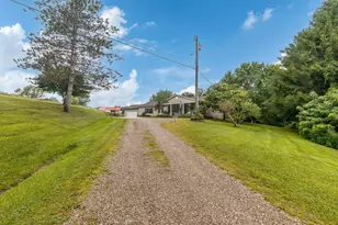 3577 Roadside Park Rd, Coolville, OH 45723 - Photo 3