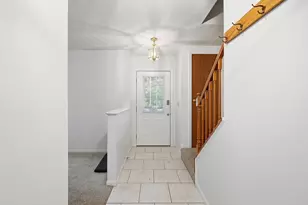 5151 Moonmist Ct, Columbus, OH 43228 - Photo 3