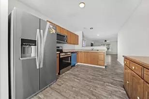 1514 Sargas St, Columbus, OH 43240 - Photo 13