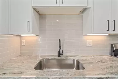 1600 Koebel Road, Columbus, OH 43207 - Photo 17
