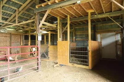18160 Old Mansfield Road, Fredericktown, OH 43019 - Photo 9