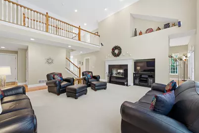 2934 Creekwood Estates Drive, Blacklick, OH 43004 - Photo 9
