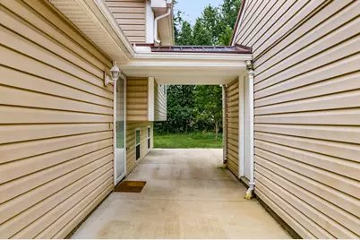 641 Blarney Stone Court, Galloway, OH 43119 - Photo 33