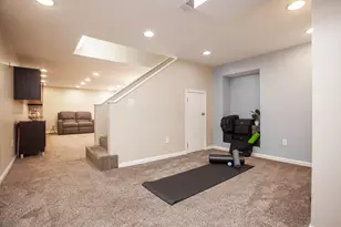 4325 Crown Point Dr, Columbus, OH 43220 - Photo 45