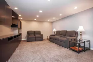 4325 Crown Point Dr, Columbus, OH 43220 - Photo 43