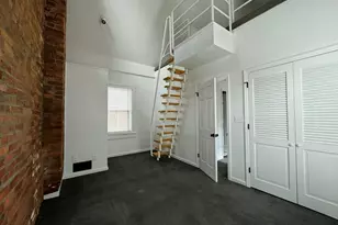 561 S 5th St, Columbus, OH 43206 - Photo 15