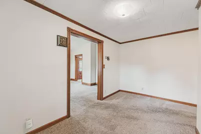 121 E Sheridan Avenue, Somerset, OH 43783 - Photo 13