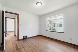571 S Hague Ave, Columbus, OH 43204 - Photo 29