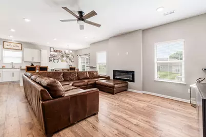 319 Mannaseh Drive W, Granville, OH 43023 - Photo 11