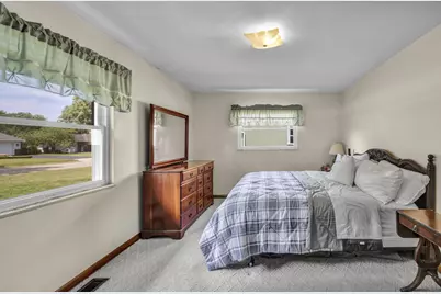 2052 Haviland Road, Columbus, OH 43220 - Photo 13