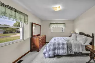 2052 Haviland Rd, Columbus, OH 43220 - Photo 13