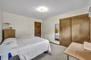 2052 Haviland Rd, Columbus, OH 43220 - Photo 9