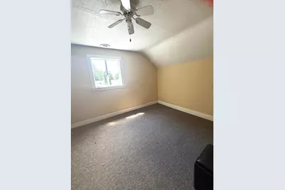 922 E Main Street, Lancaster, OH 43130 - Photo 17